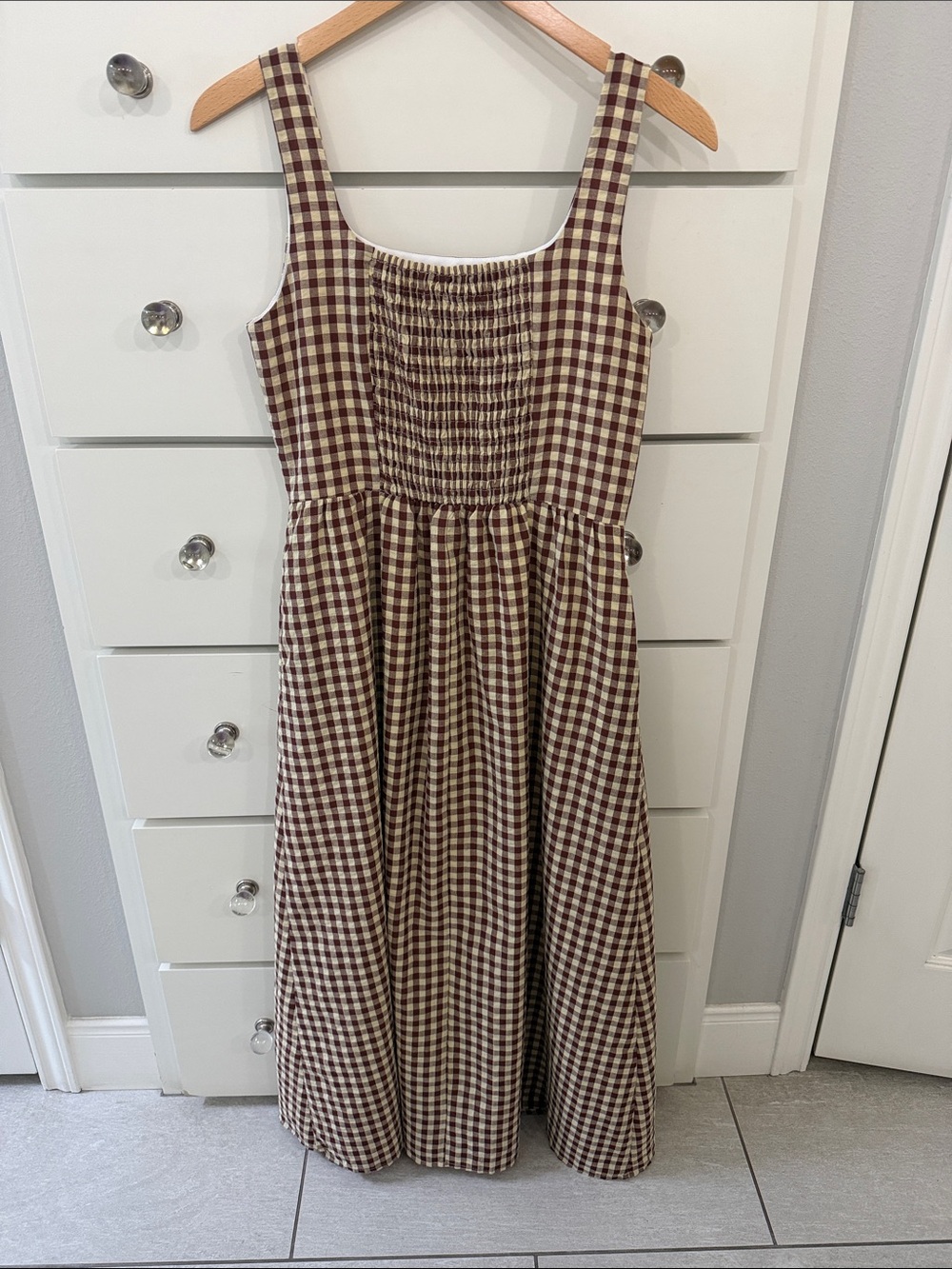 Brown & Cream Gingham Sleeveless Midi Dress - Picture 2 of 2